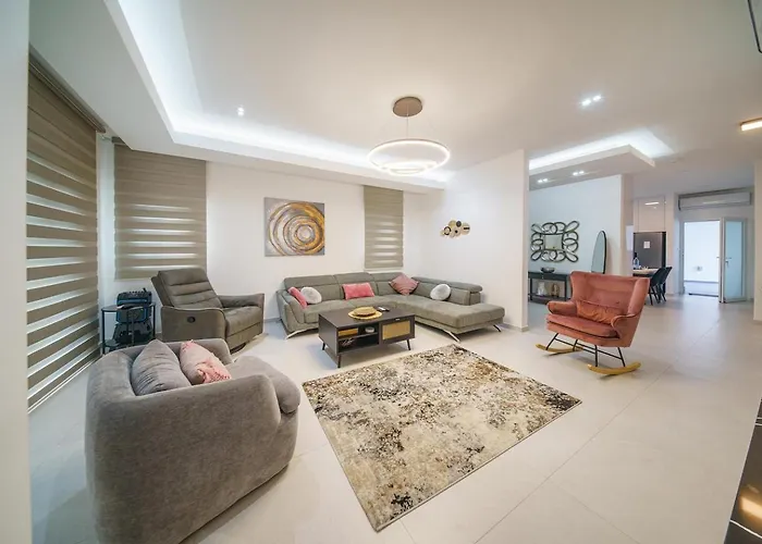 Oro Hills W Private Hot Tub Jacuzzi * Voróklini