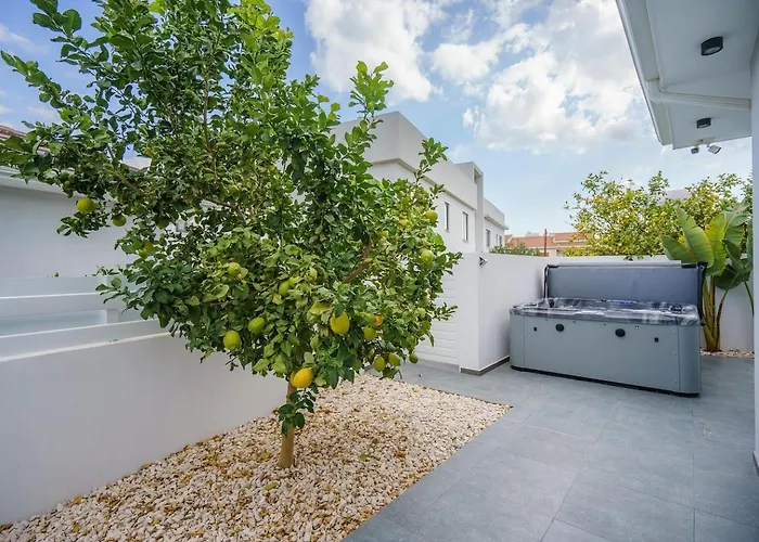 Oro Hills W Private Hot Tub Jacuzzi *